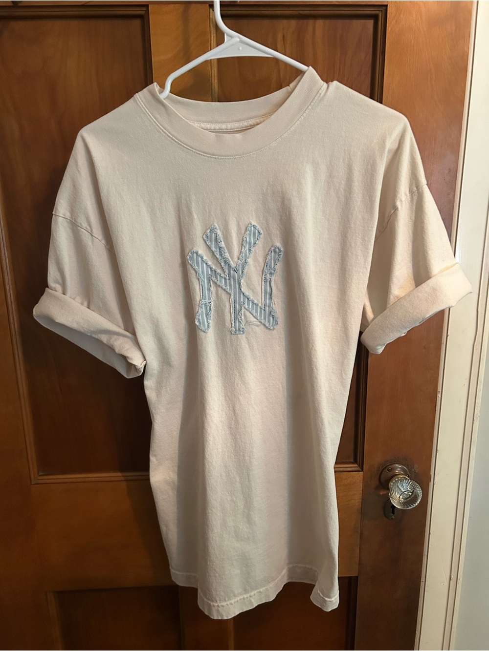 NY Logo Short Sleeve Tee in Cream